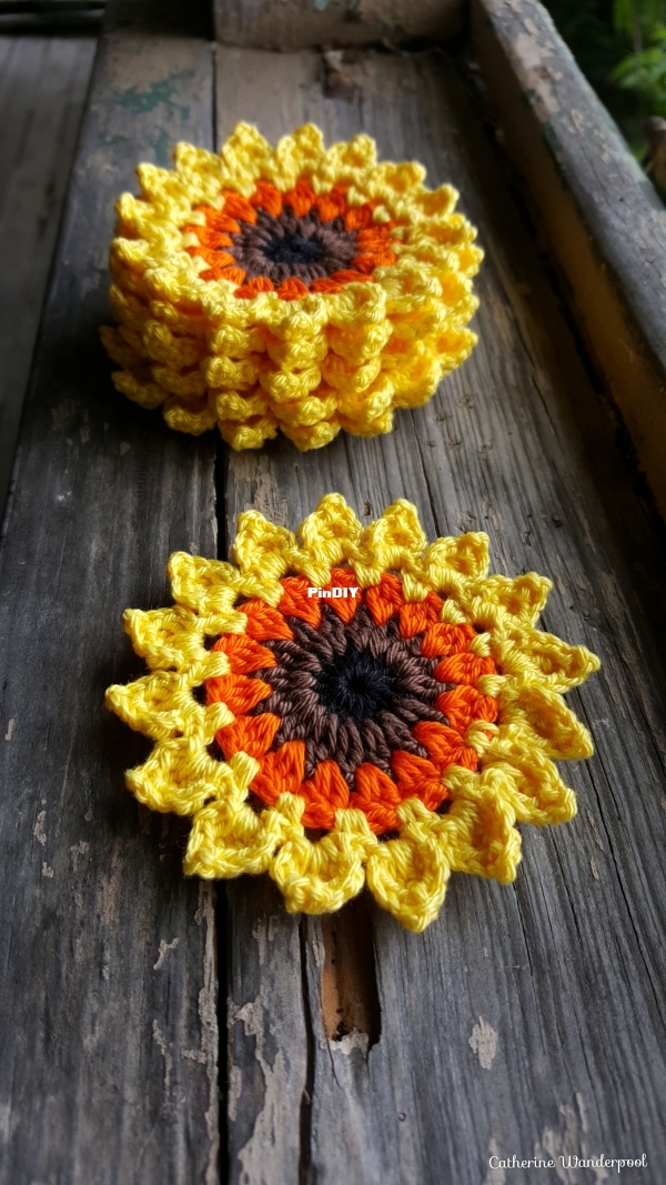Crochet Sunflower coaster.