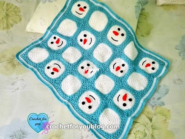 Crochet_Snowman_Granny_Square_an (1).jpg