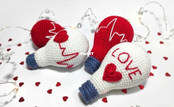 Svetik Shop Crochet - Svetlana Yevtushenko - Valentines Day décor - English
