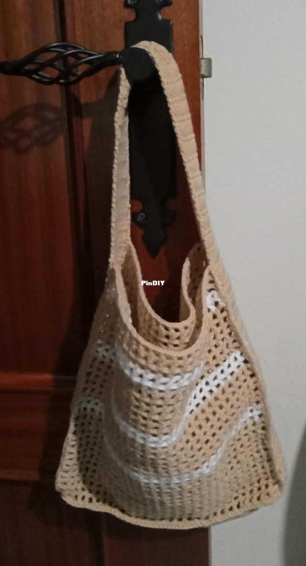 Crochet bag and toiletry bag (2).jpg