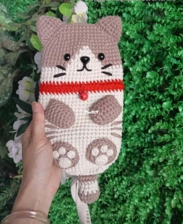 Hong Loi handmade-Cat phone bag.jpg