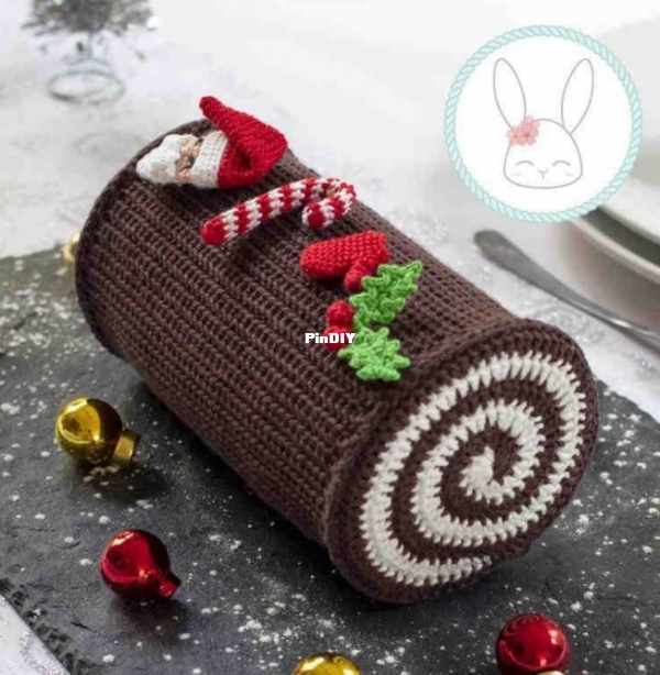 Mi Fil Mi Calin - Christmas Yule Log Cake.jpg