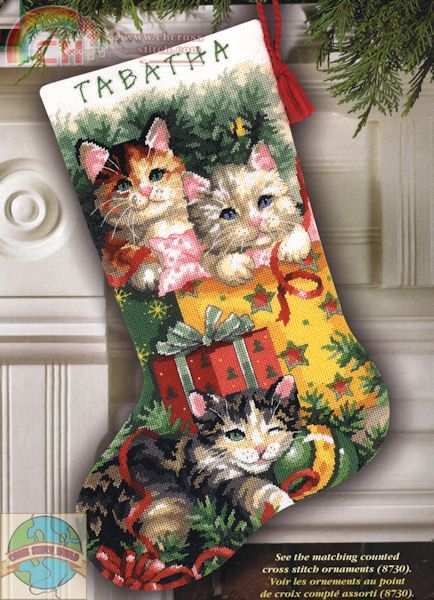 9137_Christmas_Kittens_Stockings.jpg