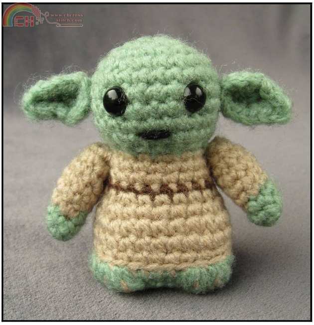 Star Wars Mini Amigurumi Yoda.jpg
