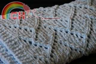Bricklayer_s_Lace_Baby_Blanket_close_small2.jpg