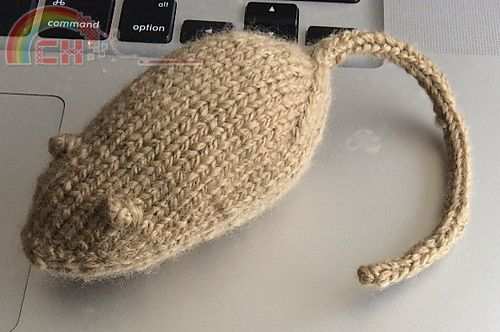 Nose-up Catnip Mouse by Wendy D. Johnson.jpg